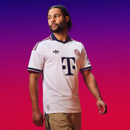 Adidas FC Bayern 26/27 Away Authentic Jersey JZ3068